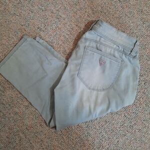 Guess Capris